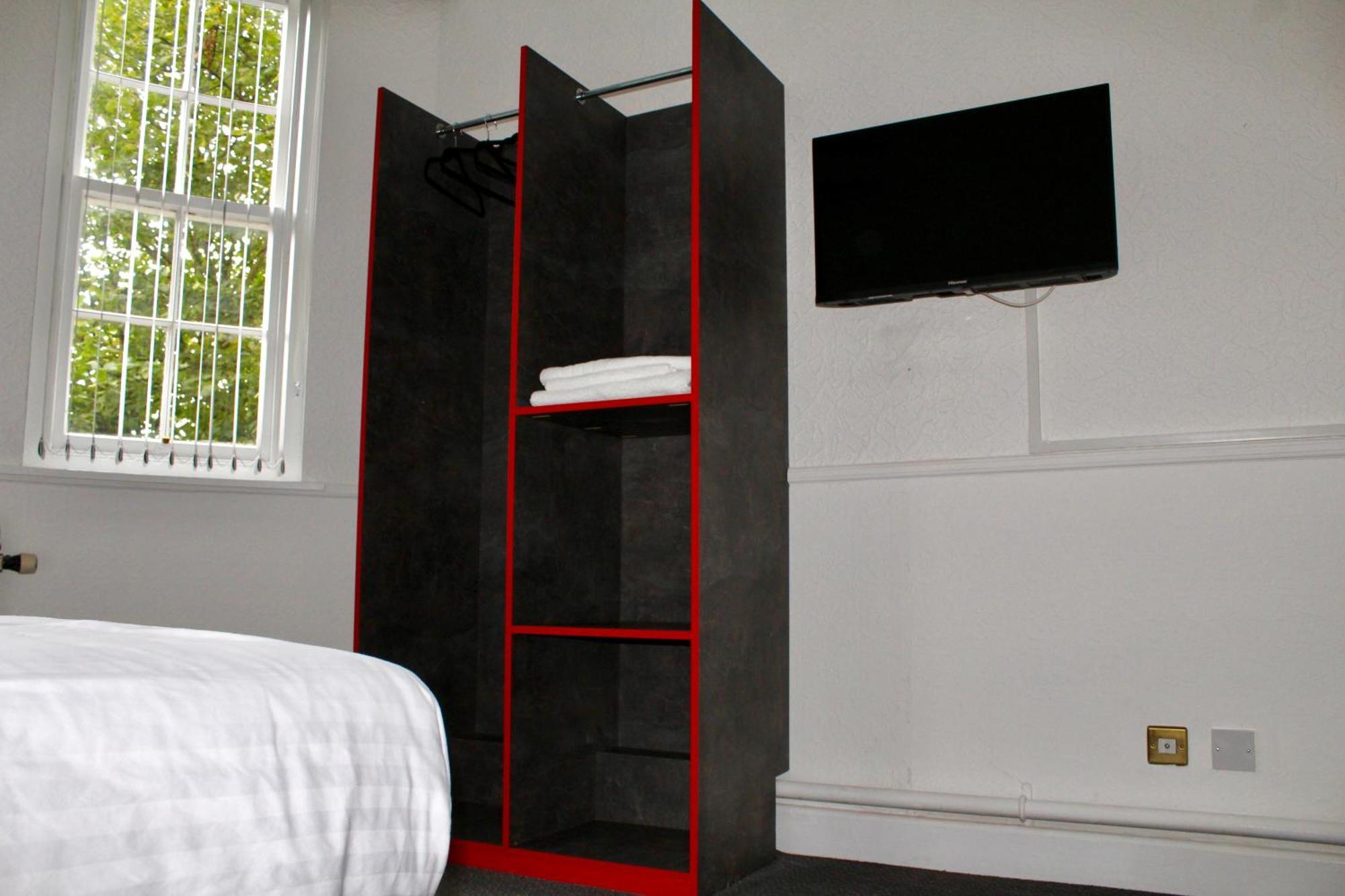 The Station Aparthotel Dudley Habitación foto