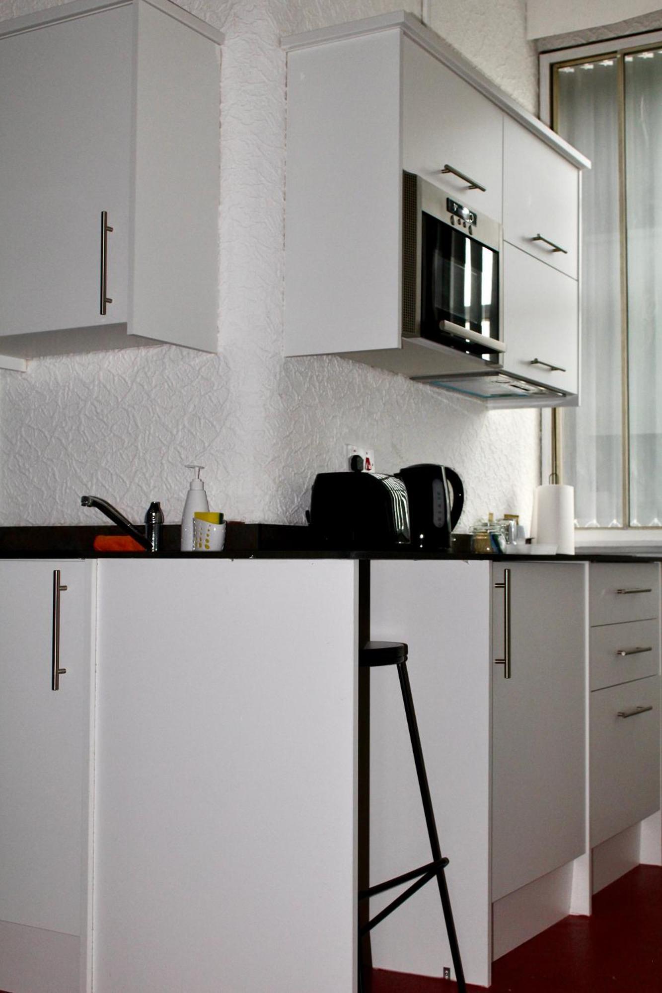 The Station Aparthotel Dudley Habitación foto