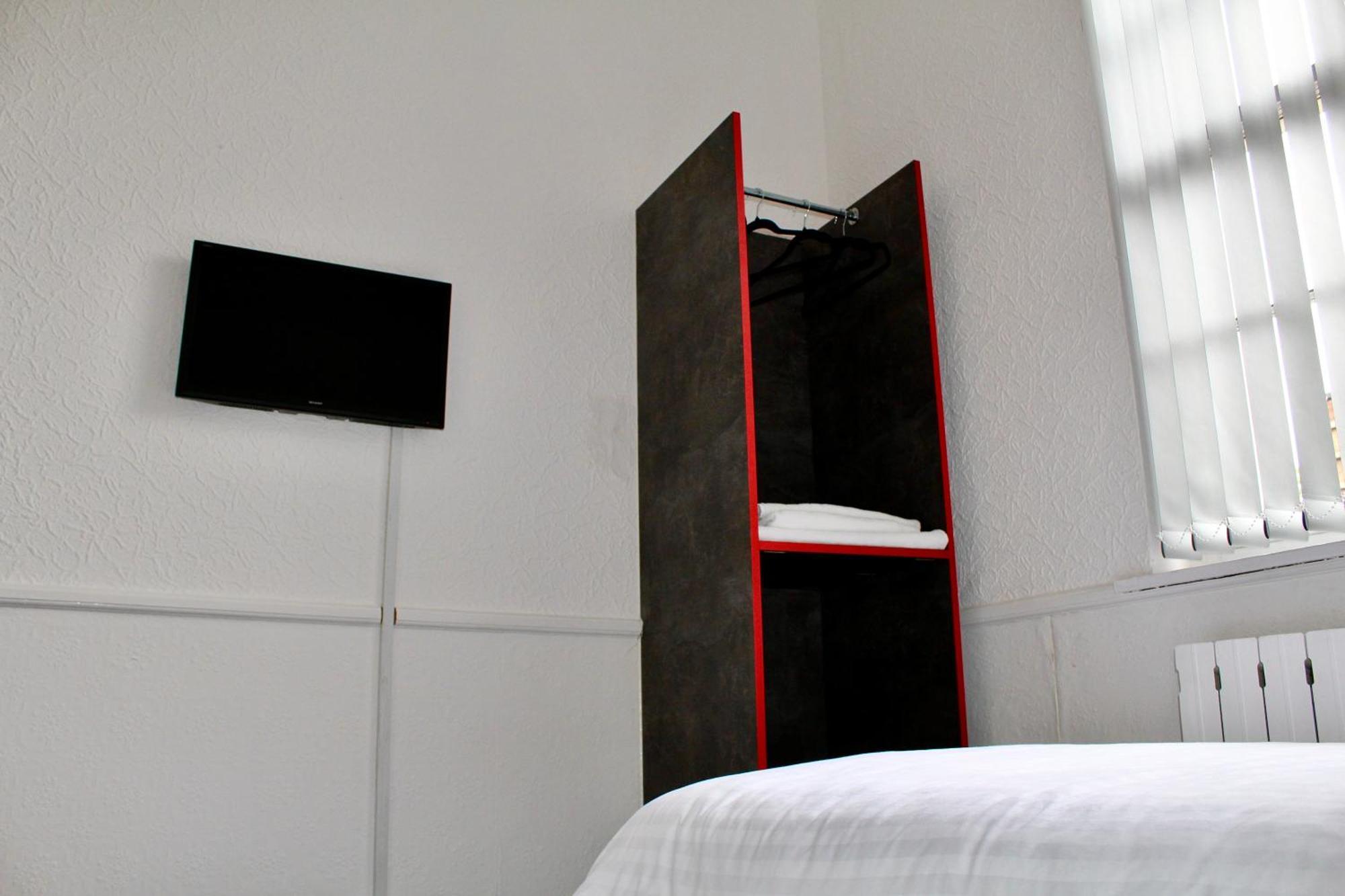The Station Aparthotel Dudley Habitación foto