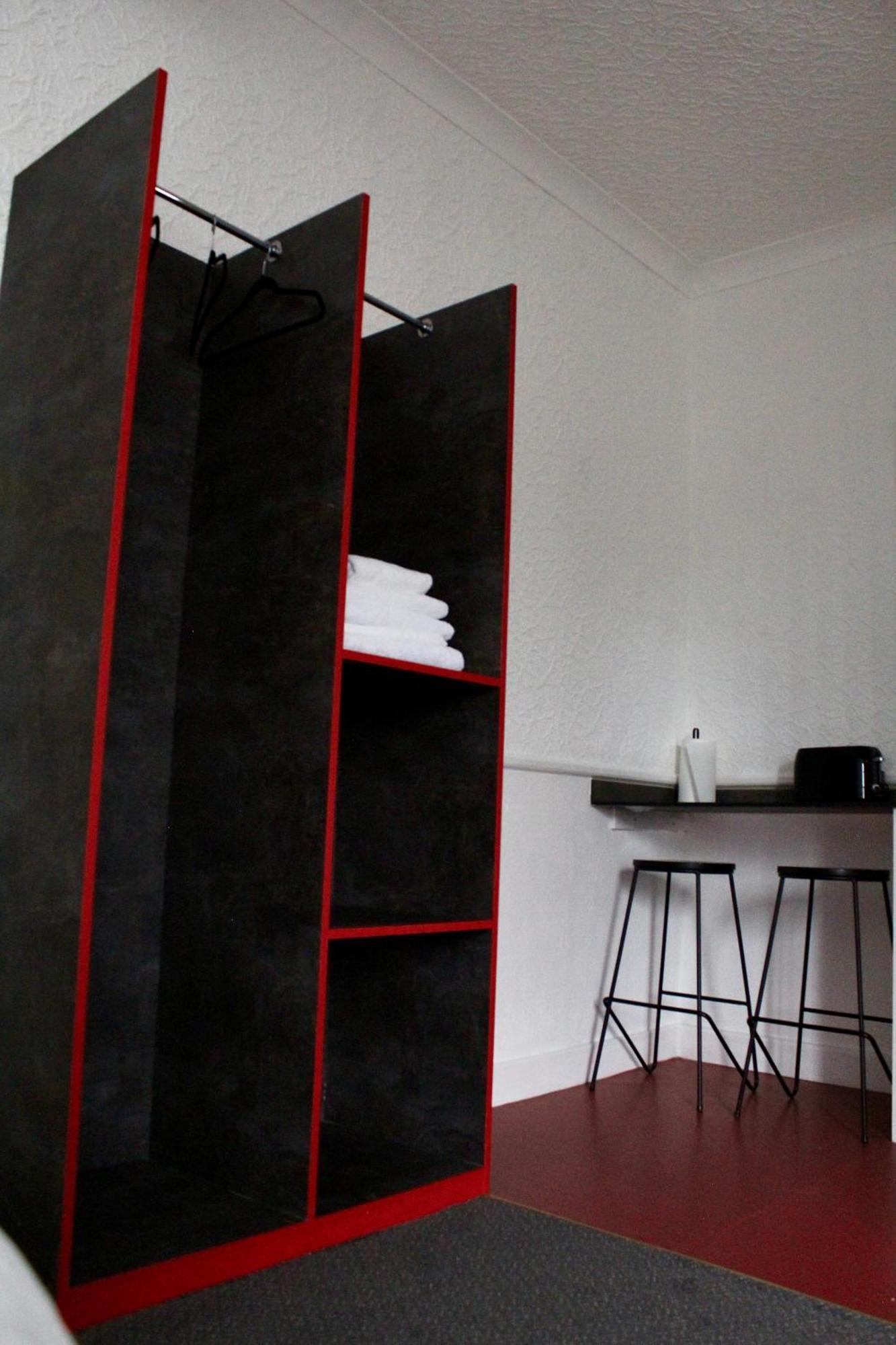 The Station Aparthotel Dudley Habitación foto